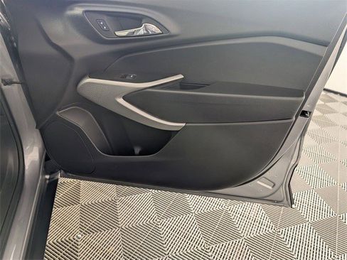 Certified 2024 Chevrolet Trax LS w/ Driver Confidence Package image 30