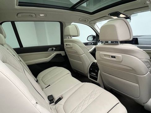 Used 2020 BMW X7 xDrive40i w/ Parking Assistance Package image 8