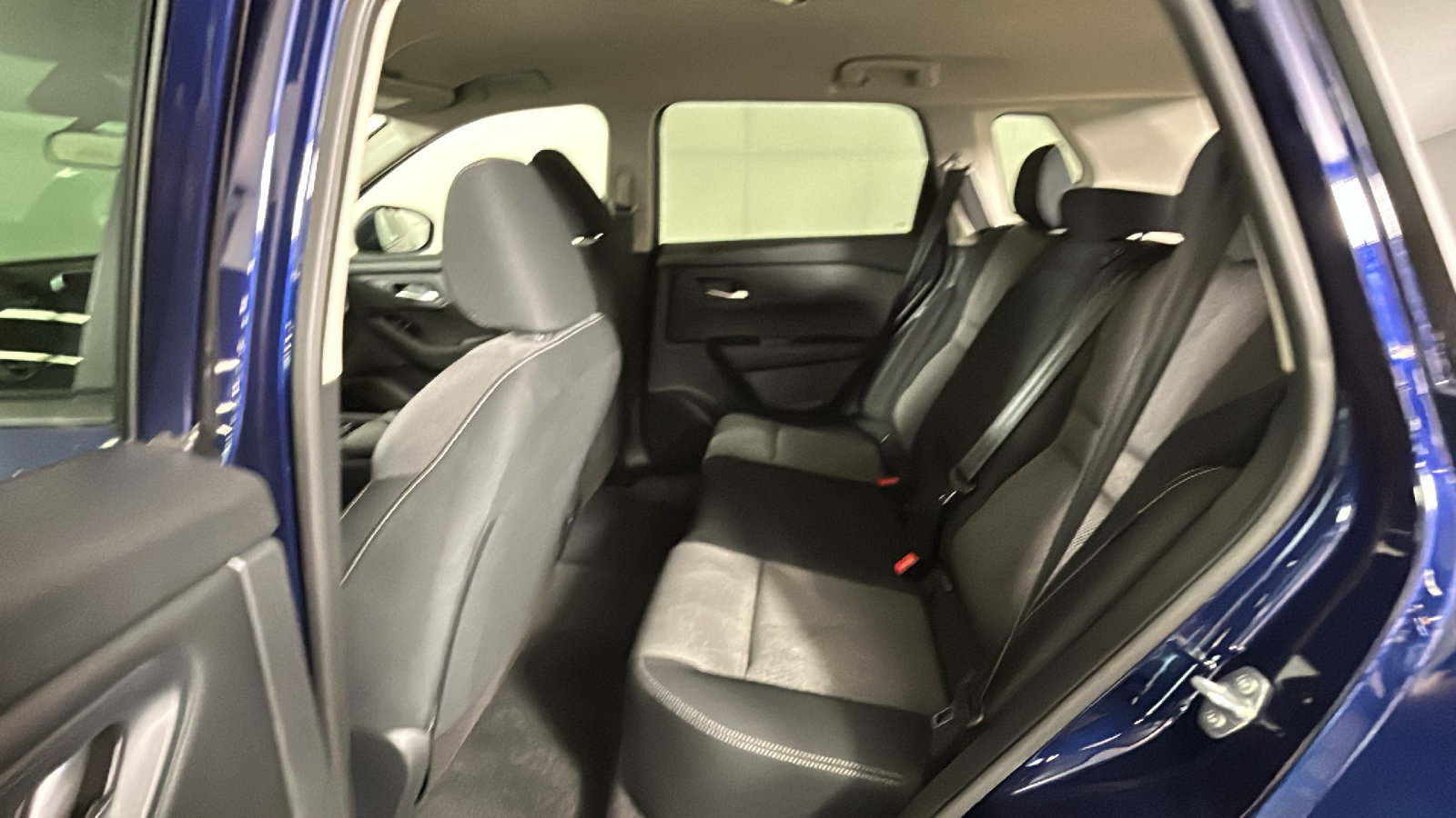 Certified 2026 Nissan Rogue SV AWD/4WD image 34