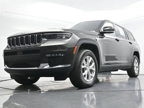 Used 2023 Jeep Grand Cherokee L Limited AWD/4WD image 54