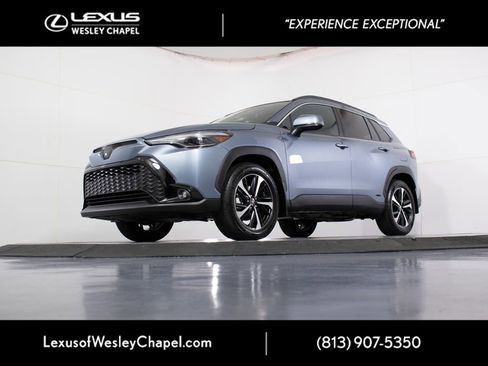 Used 2024 Toyota Corolla Cross AWD Hybrid w/ Convenience Package image 12