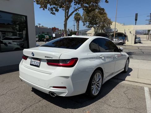 Used 2023 BMW 330e w/ Driving Assistance Package RWD image 10