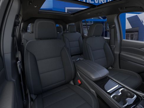New 2026 Chevrolet Traverse LT image 18