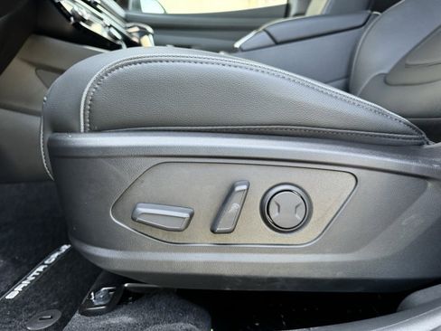 New 2025 Hyundai Santa Cruz Limited image 9