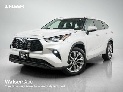 Used 2024 Toyota Highlander Limited