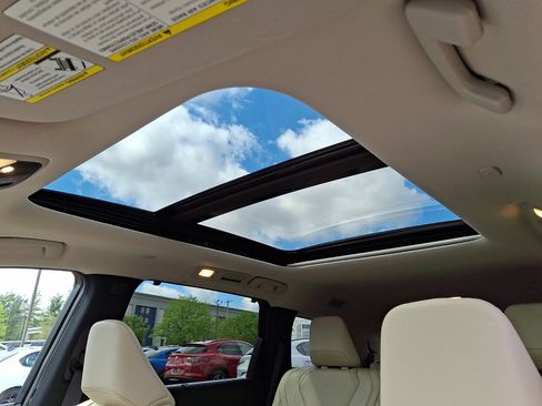 Certified 2025 INFINITI QX60 Luxe image 15