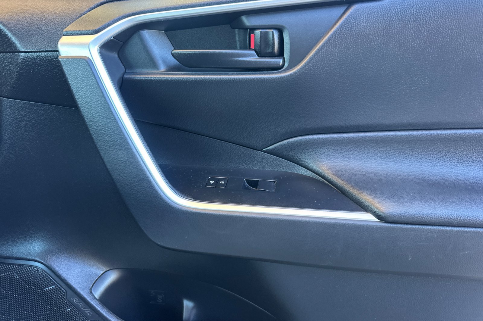Certified 2020 Toyota RAV4 LE w/ All Weather Liner Package FWD image 20