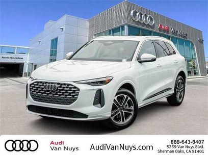 Certified 2025 Audi Q5 Premium w/ Convenience Package