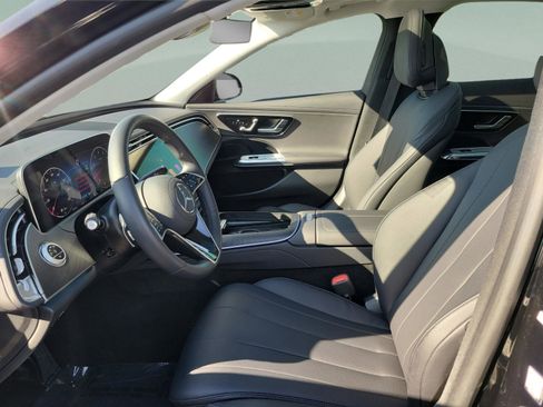 Certified 2025 Mercedes-Benz E 350 4MATIC Sedan image 14