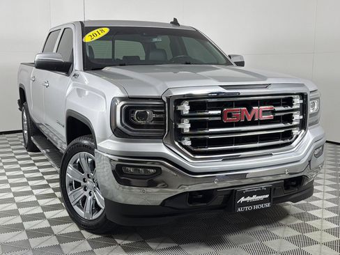Used 2018 GMC Sierra 1500 SLT image 2