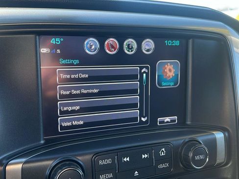 Used 2018 Chevrolet Silverado 1500 LTZ Z71 image 15