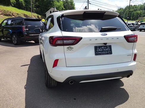 Used 2025 Ford Escape ST-Line Elite AWD/4WD image 9