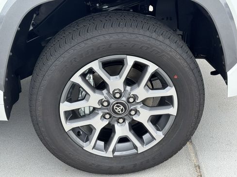 New 2026 Toyota Tundra 1794 Edition AWD/4WD image 15