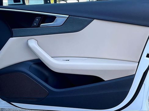 Used 2023 Audi A4 2.0T Premium w/ Convenience Package image 23