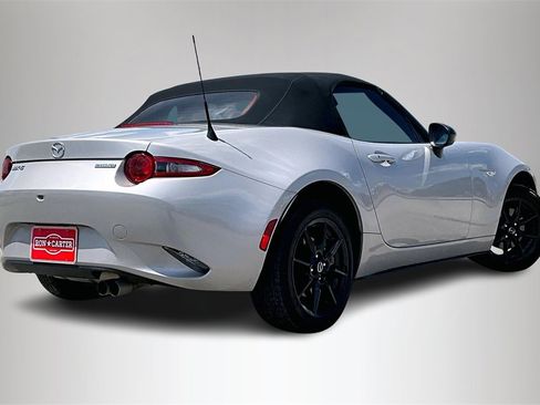 Used 2022 MAZDA MX-5 Miata Sport image 5