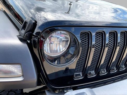 Used 2022 Jeep Wrangler Unlimited Sport AWD/4WD image 17