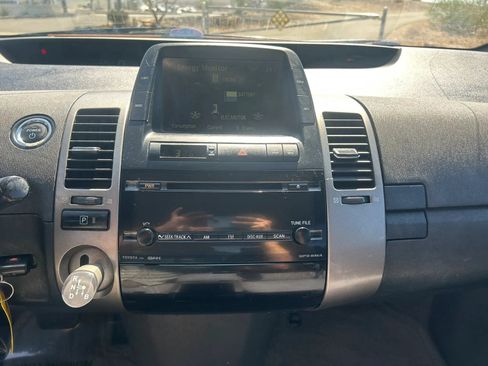 Used 2007 Toyota Prius FWD image 12