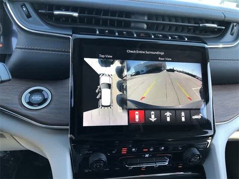 Certified 2021 Jeep Grand Cherokee L Summit w/ Advanced Protech Group IV image 17