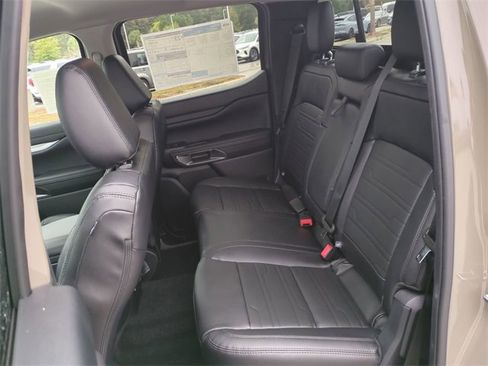 New 2025 Ford Ranger Lariat w/ Black Appearance Package image 14