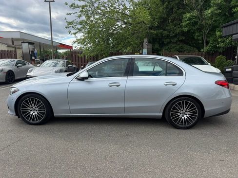 Used 2022 Mercedes-Benz C 300 4MATIC Sedan w/ Exclusive Trim Package image 8