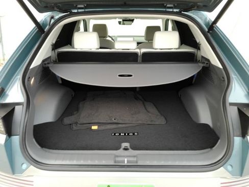 Used 2023 Hyundai Ioniq 5 Limited w/ Cargo Package image 27