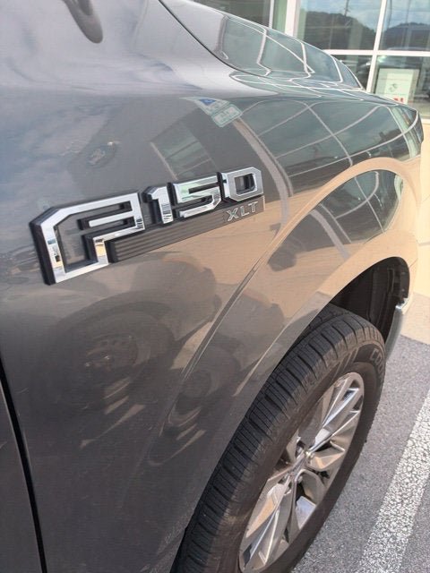 Used 2016 Ford F150 XLT w/ Equipment Group 302A Luxury AWD/4WD image 7