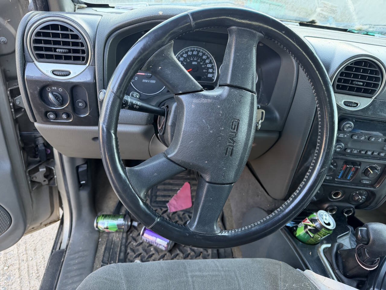 Used 2002 GMC Envoy SLE AWD/4WD image 32