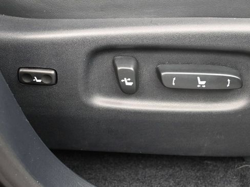 Used 2013 Lexus RX 450h AWD w/ Navigation Pkg image 39
