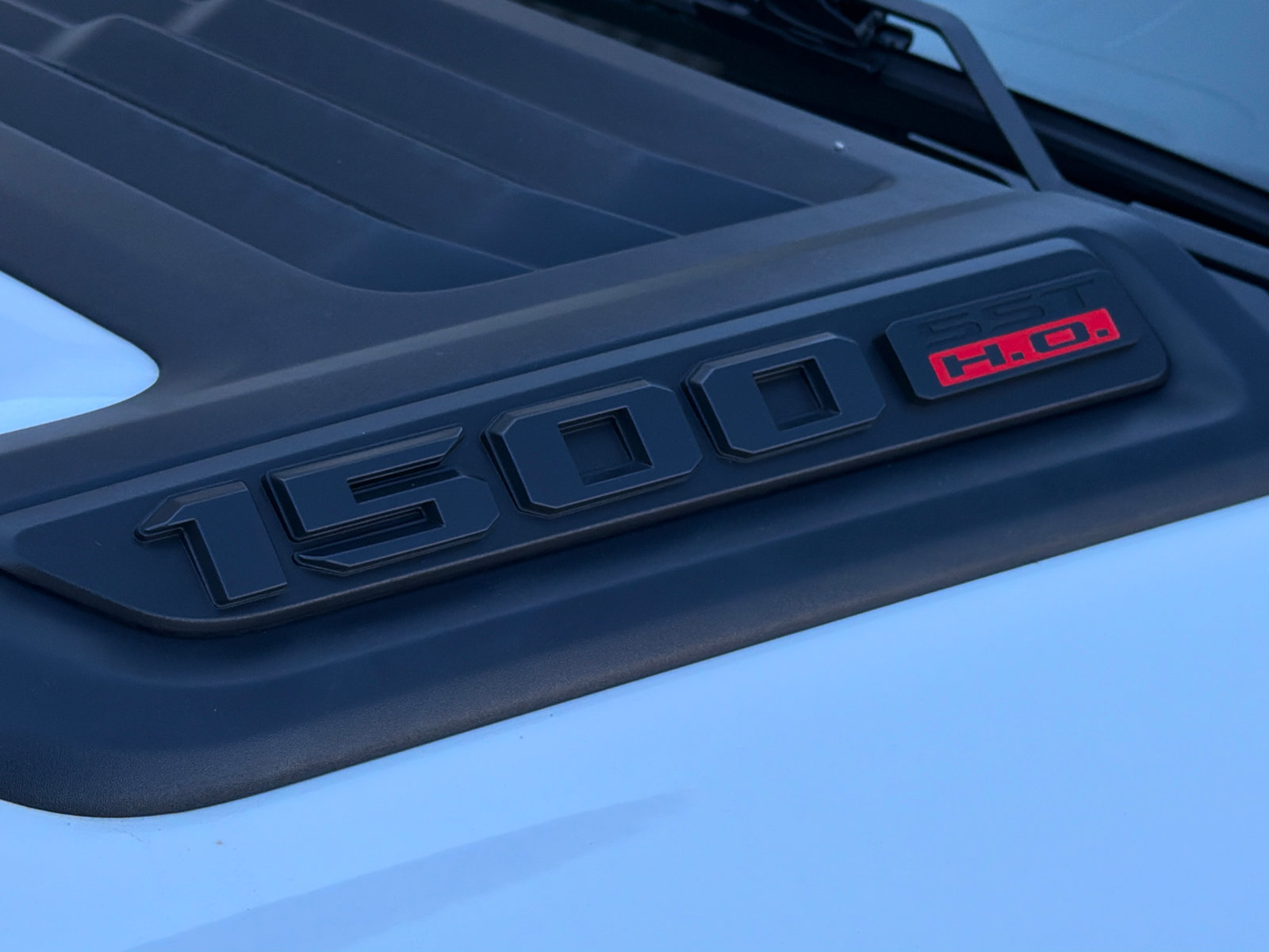 Used 2025 RAM 1500 Limited AWD/4WD image 16