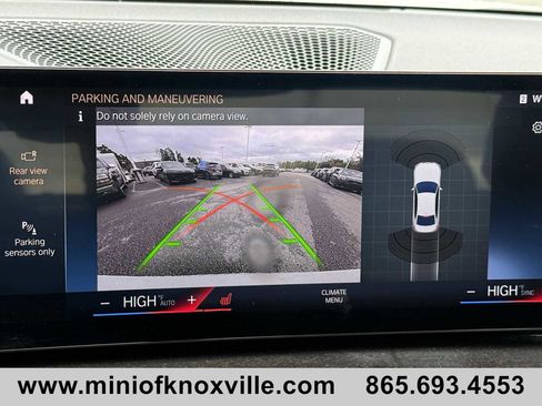 Used 2023 BMW 330i xDrive Sedan w/ Premium Package image 27