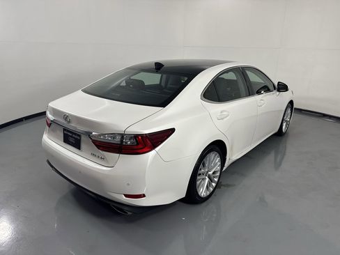 Used 2018 Lexus ES 350 w/ Luxury Package w/Wood Trim FWD image 8