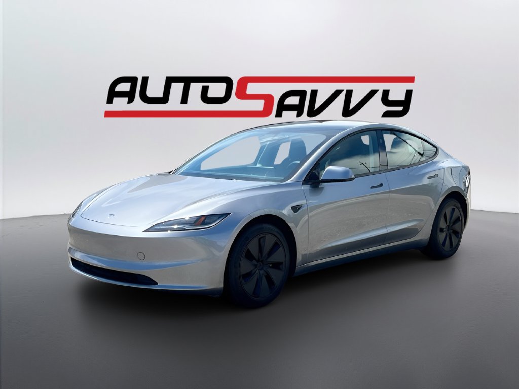 Used 2025 Tesla Model 3 Long Range RWD image 3
