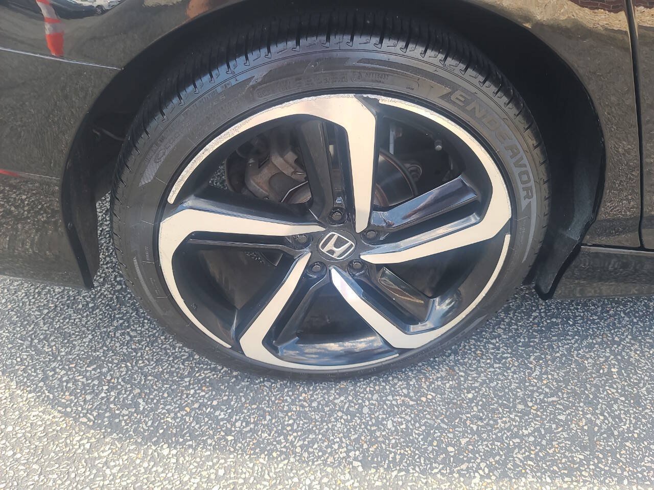 Used 2020 Honda Accord Sport image 9