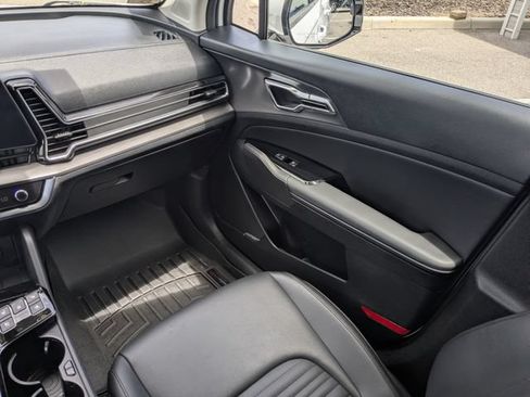 Certified 2025 Kia Sportage SX FWD image 22