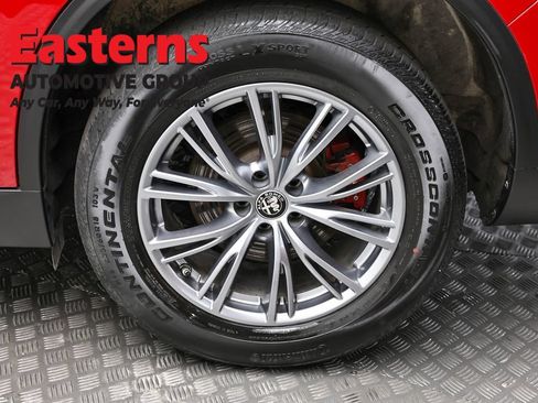 Used 2024 Alfa Romeo Stelvio Sprint AWD/4WD image 8