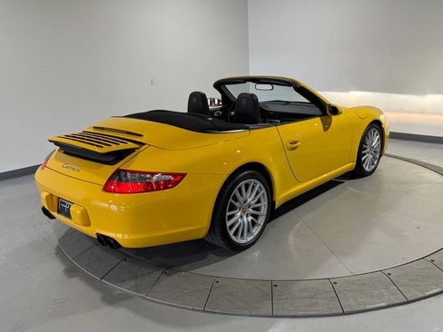 Used 2006 Porsche 911 Carrera RWD image 22