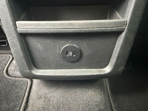 Used 2023 Ford Edge SEL AWD/4WD image 16