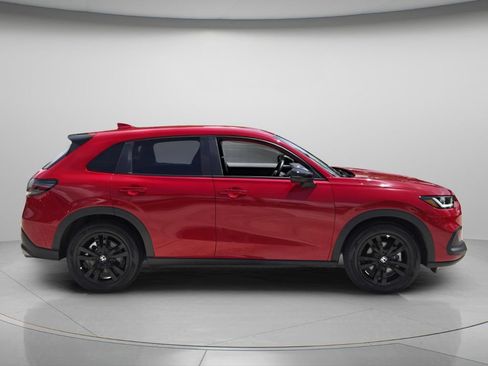 Certified 2026 Honda HR-V Sport image 3