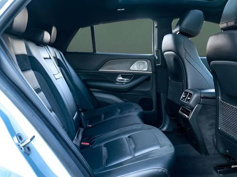 Used 2023 Mercedes-Benz GLE 63 AMG S image 27