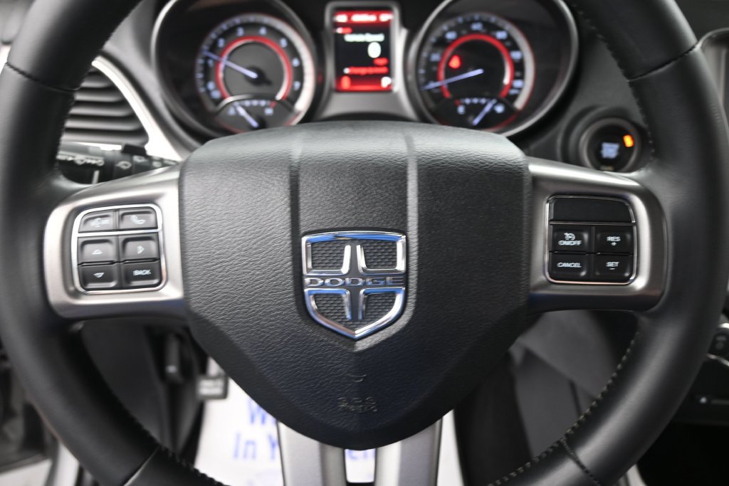 Used 2019 Dodge Journey Crossroad w/ Mopar All Weather Group FWD image 31