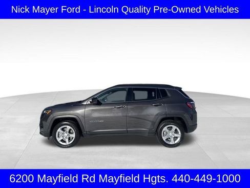Used 2024 Jeep Compass Latitude w/ Convenience Group image 4