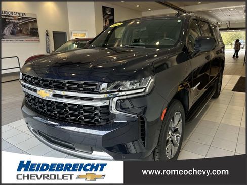 Certified 2024 Chevrolet Suburban LS w/ Driver Alert Package AWD/4WD image 6