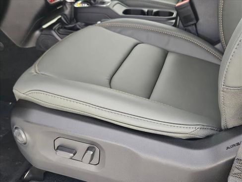 New 2025 Jeep Gladiator Mojave w/ Steel Bumper Group image 4