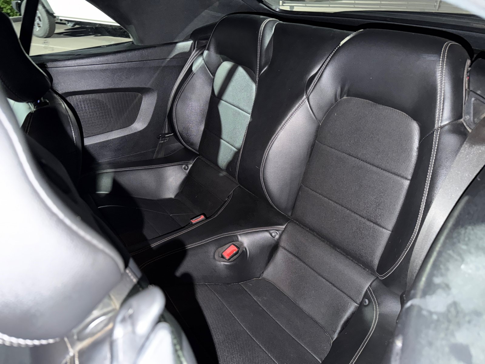 Used 2019 Ford Mustang Premium RWD image 16