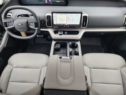 New 2026 Ford Expedition Max Active RWD image 19