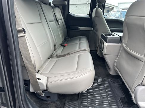 Used 2015 Ford F150 Lariat RWD image 17