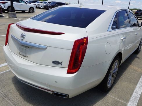 Used 2013 Cadillac XTS Premium FWD image 5