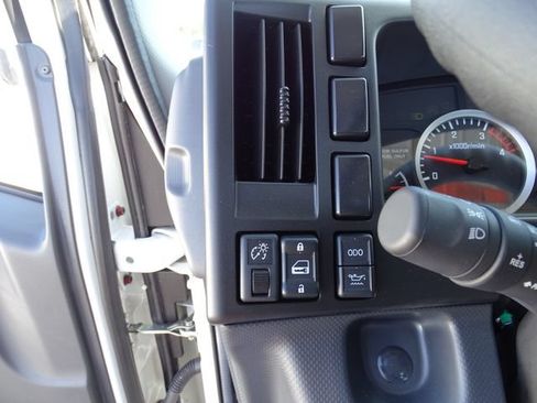 New 2024 Chevrolet Low Cab Forward 5500XD RWD image 13