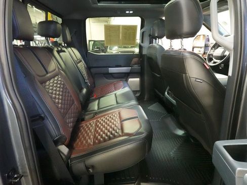 Certified 2024 Ford F250 Lariat w/ Lariat Ultimate Package AWD/4WD image 32