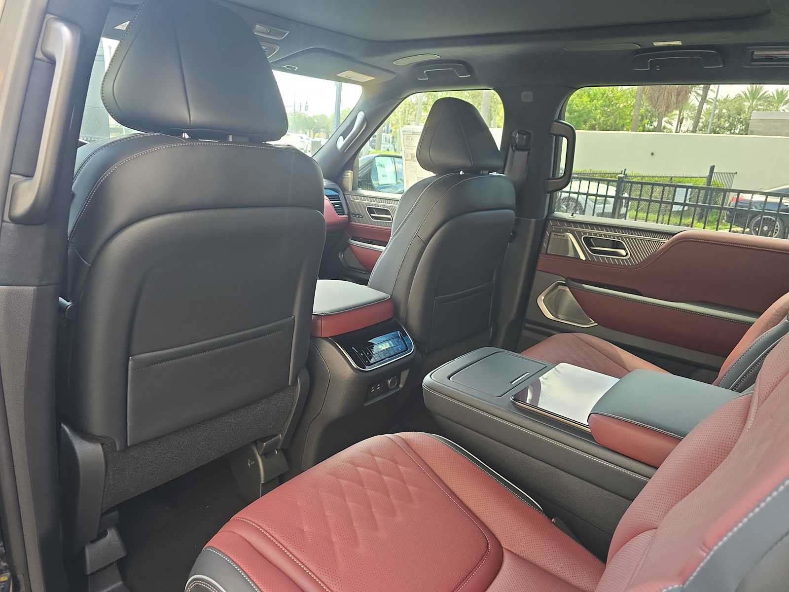 New 2027 INFINITI QX80 Autograph w/ Autograph Exterior Package AWD/4WD image 16